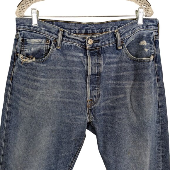 LEVIS 501 Button Fly distressed pockets‎ Mens Jeans sz 36 32 - Picture 4 of 16